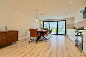 22' Kitchen/Dining Room- click for photo gallery